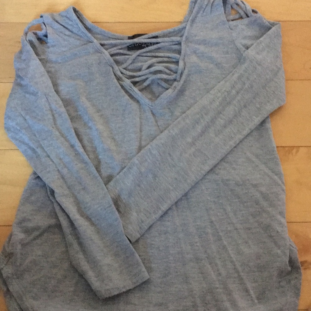 gray lace up top